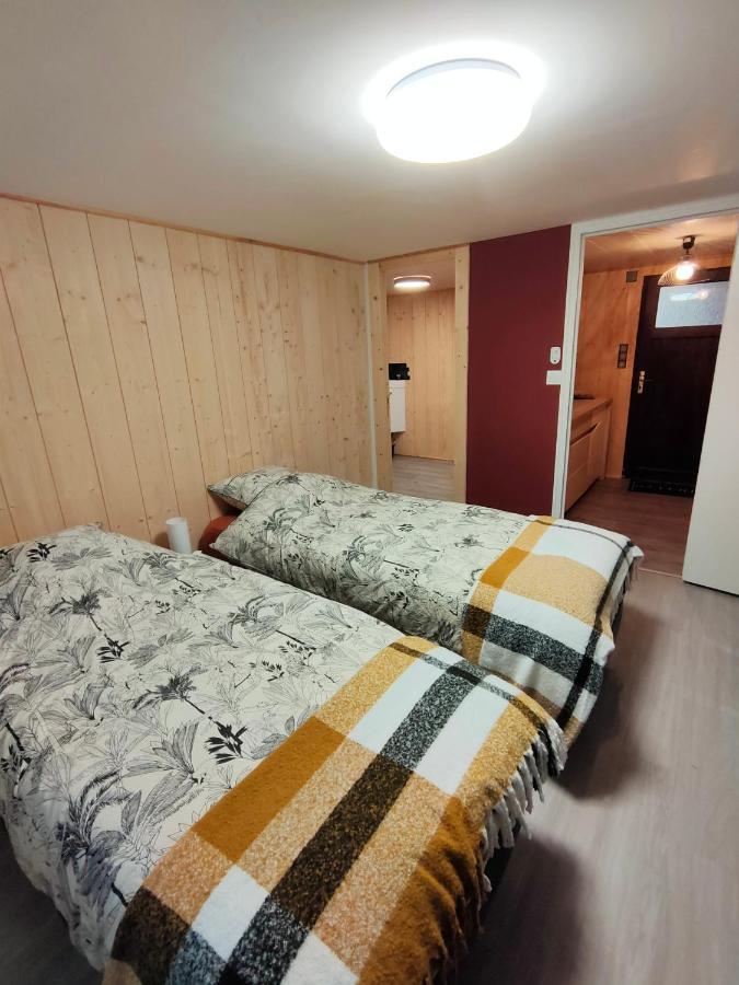 Maison Avec Sous Sol Independant Et Parking A 2Km De Versailles Buc  Zewnętrze zdjęcie