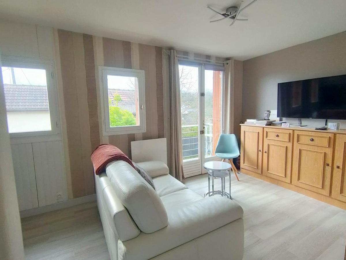 Maison Avec Sous Sol Independant Et Parking A 2Km De Versailles Buc  Zewnętrze zdjęcie